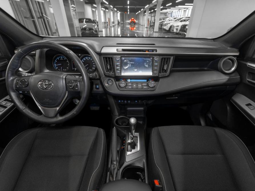 Toyota RAV4 IV (XA40) Рестайлинг Москва  - изображение 8