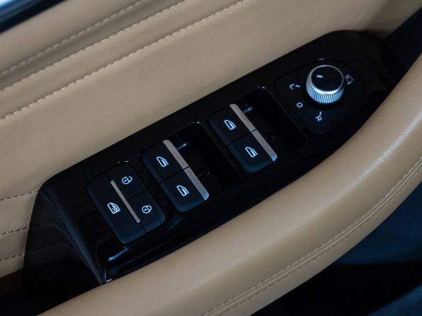 Geely Monjaro I с пробегом 2022 года, цена 3 200 000 рублей, 38610 км, внедорожник, Автокод Объявления