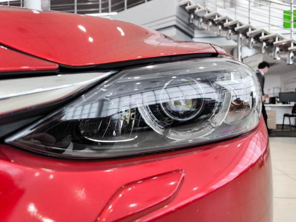 Mazda 6 III (GJ) Рестайлинг с пробегом 2017 года, цена 2 100 000 рублей, 93000 км, седан, Автокод Объявления