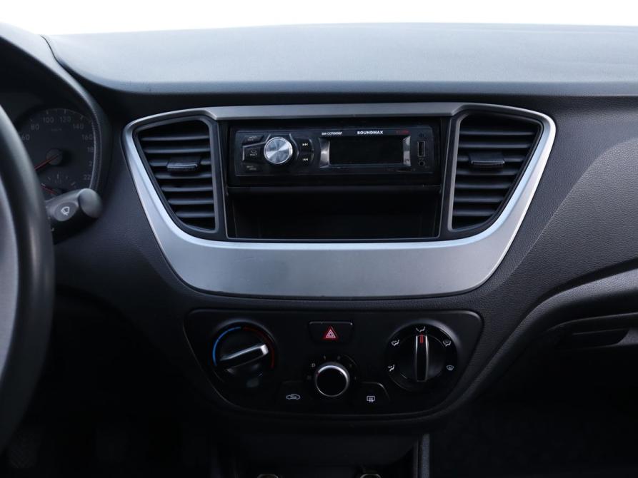 Hyundai Solaris II Москва  - изображение 16