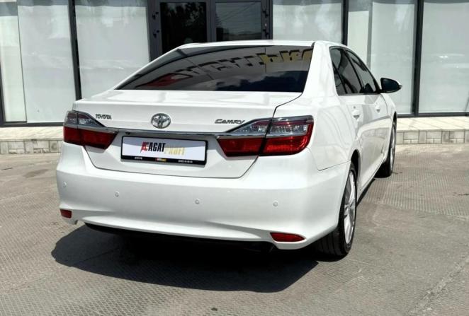 Toyota Camry VII (XV50) Рестайлинг с пробегом 2015 года, цена 1 750 000 рублей, 140981 км, седан, Автокод Объявления