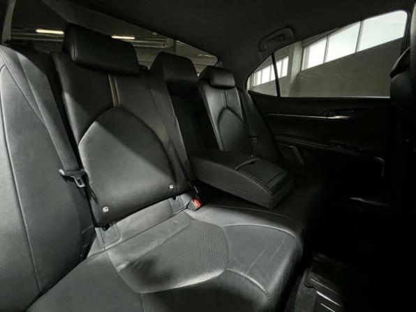 Toyota Camry VIII (XV70) с пробегом 2018 года, цена 2 395 000 рублей, 137000 км, седан, Автокод Объявления