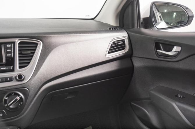 Hyundai Solaris II Рестайлинг с пробегом 2021 года, цена 1 599 000 рублей, 73000 км, седан, Автокод Объявления
