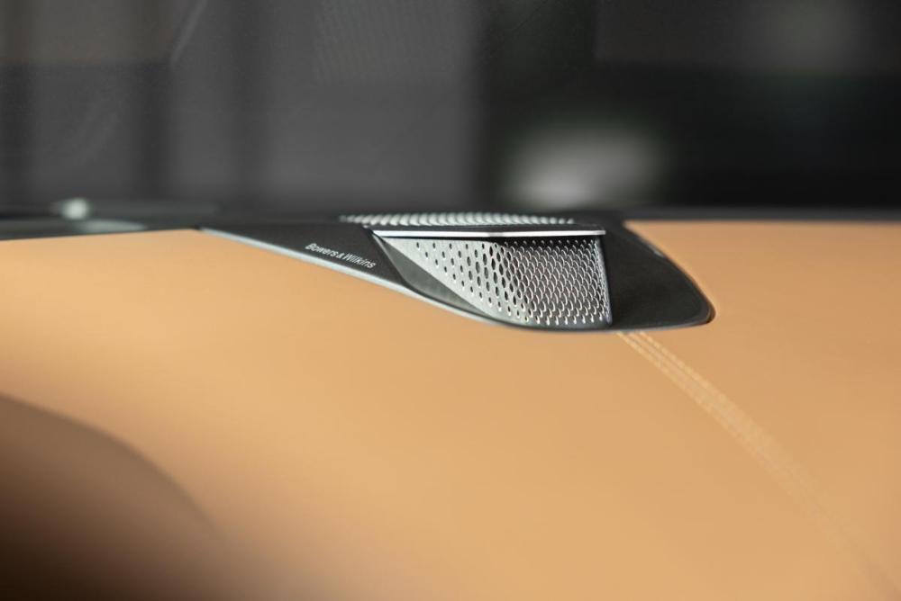 Aston Martin Vanquish III Москва  - изображение 22