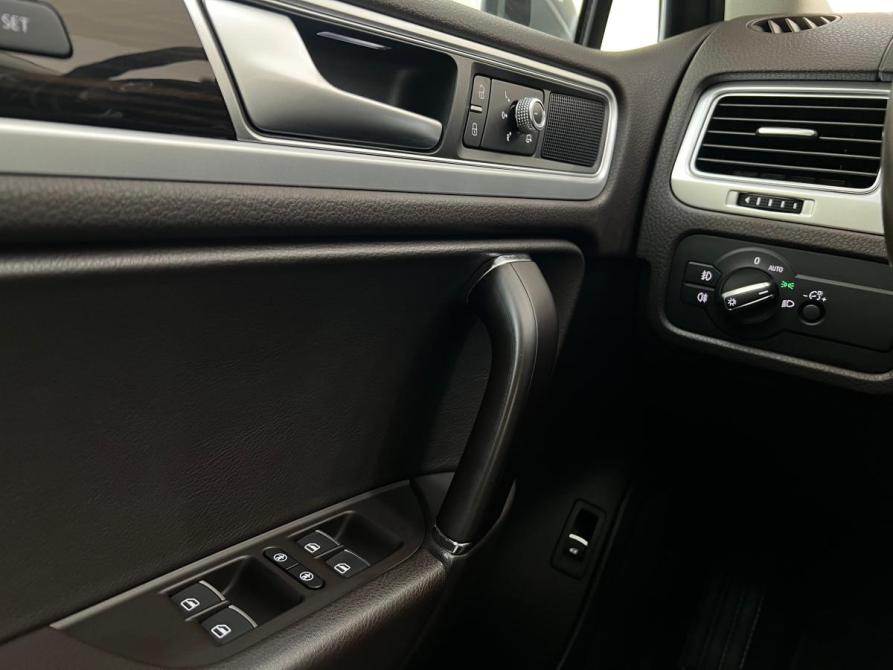 Volkswagen Touareg II Рестайлинг Волгоград  - изображение 27