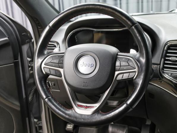 Jeep Grand Cherokee IV (WK2) Рестайлинг с пробегом 2018 года, цена 3 549 000 рублей, 145000 км, внедорожник, Автокод Объявления