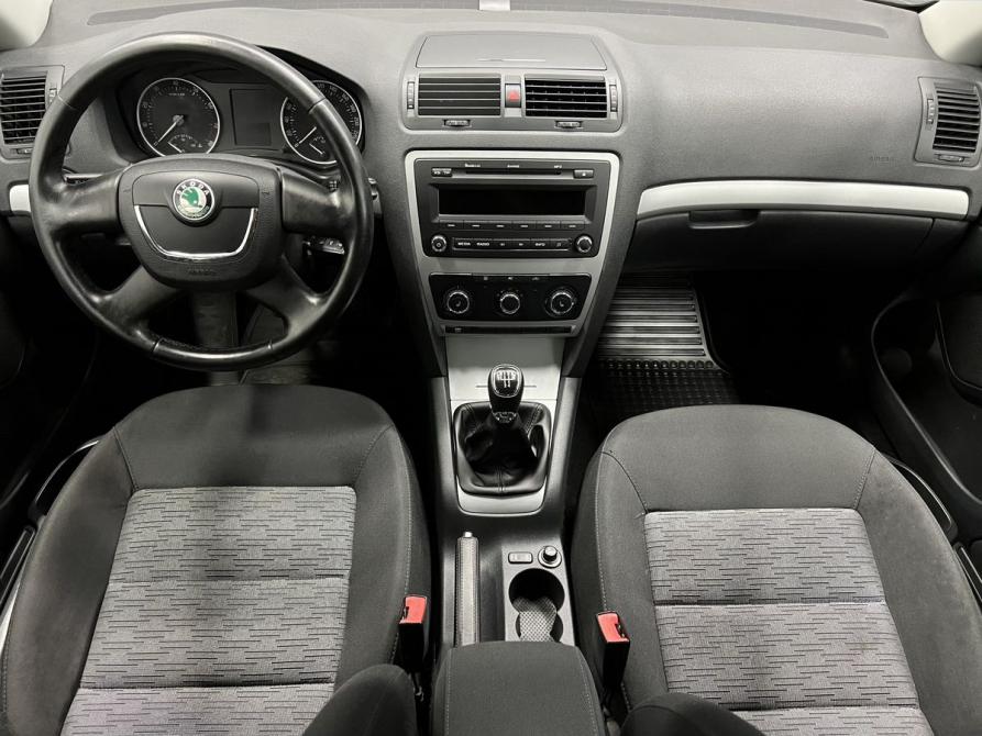 Skoda Octavia II (A5) Рестайлинг Тверь  - изображение 10