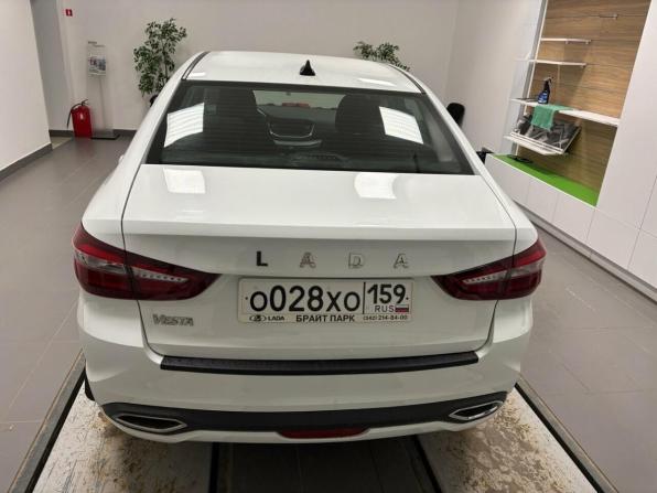 Lada (ВАЗ) Vesta I Рестайлинг (NG) с пробегом 2023 года, цена 1 035 000 рублей, 110000 км, седан, Автокод Объявления