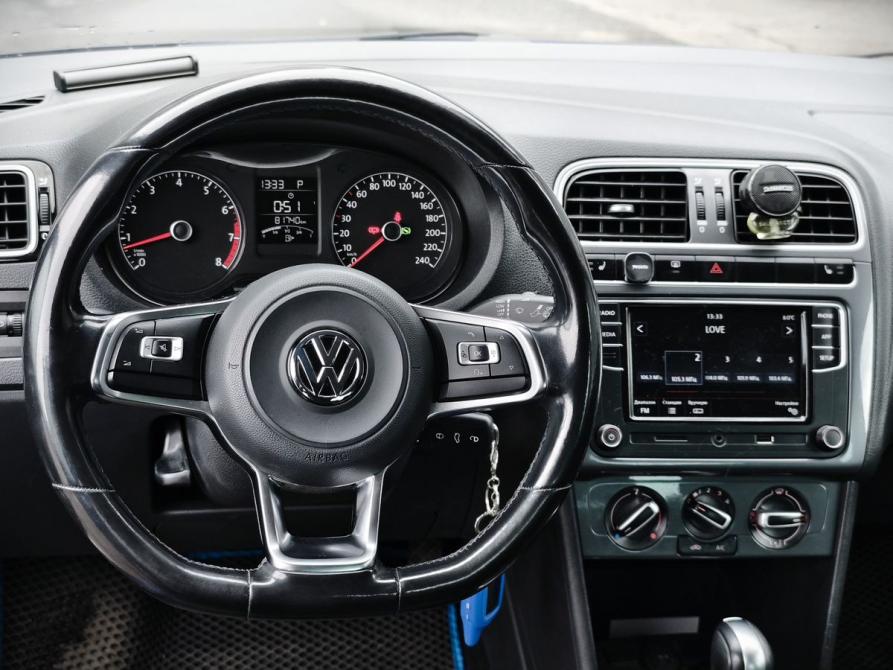 Volkswagen Polo V Рестайлинг Санкт-Петербург  - изображение 6