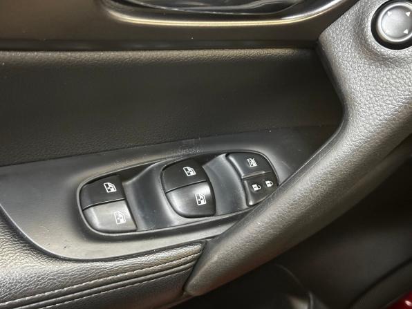 Nissan Qashqai II Рестайлинг с пробегом 2019 года, цена 1 790 000 рублей, 139223 км, внедорожник, Автокод Объявления