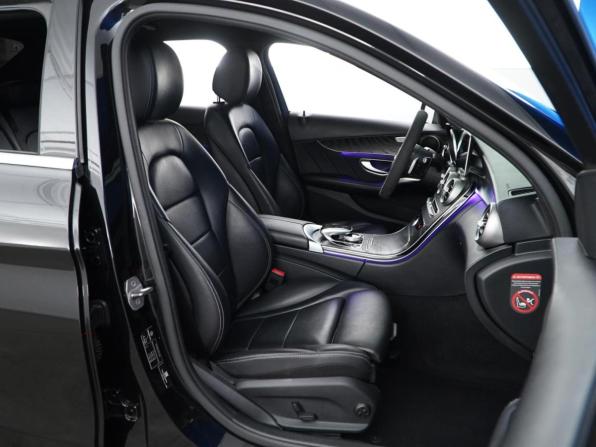 Mercedes-Benz C-Класс IV (W205) Рестайлинг с пробегом 2018 года, цена 3 150 000 рублей, 161959 км, седан, Автокод Объявления