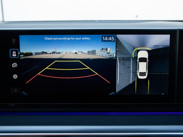 Hyundai Grandeur VII с пробегом 2023 года, цена 3 798 000 рублей, 6485 км, седан, Автокод Объявления
