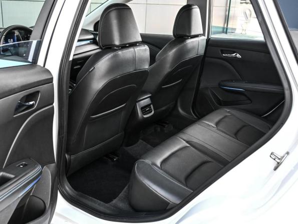 Chevrolet Monza II Рестайлинг с пробегом 2023 года, цена 1 690 500 рублей, 33066 км, седан, Автокод Объявления
