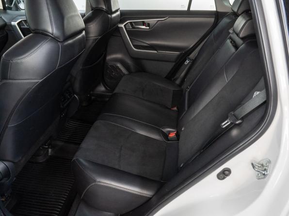 Toyota RAV4 V (XA50) с пробегом 2021 года, цена 3 199 000 рублей, 132715 км, внедорожник, Автокод Объявления