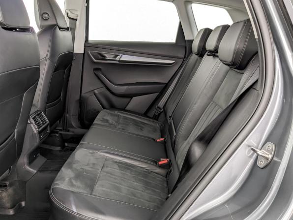 Skoda Karoq I с пробегом 2022 года, цена 2 850 000 рублей, 98480 км, внедорожник, Автокод Объявления