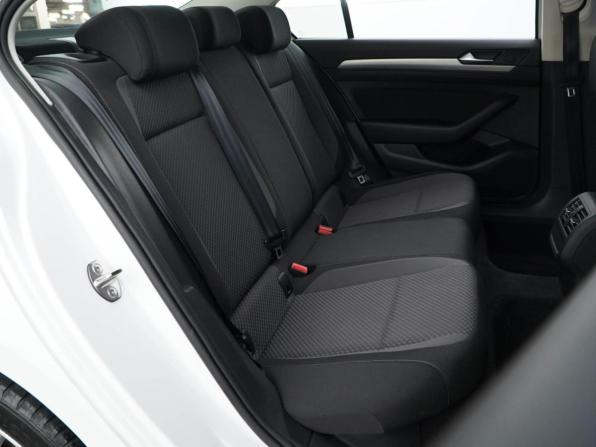 Volkswagen Passat B8 с пробегом 2018 года, цена 1 598 055 рублей, 152275 км, седан, Автокод Объявления