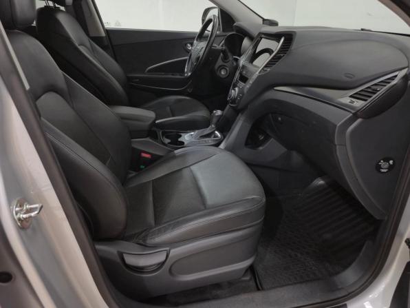 Hyundai Santa Fe III Рестайлинг с пробегом 2018 года, цена 2 880 000 рублей, 48700 км, внедорожник, Автокод Объявления