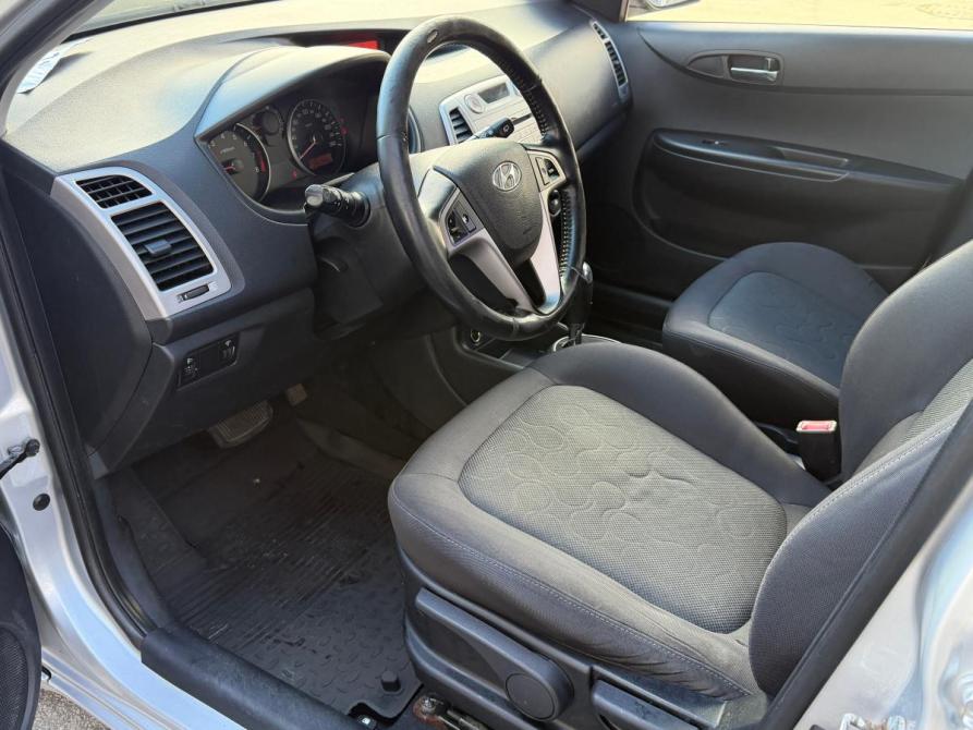 Hyundai i20 I Санкт-Петербург  - изображение 7