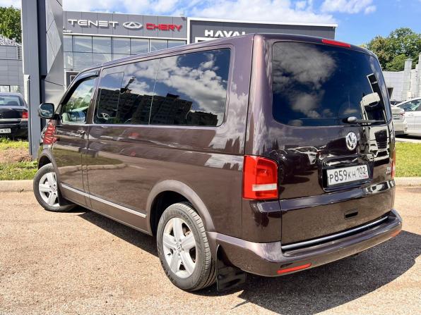 Volkswagen Multivan T5 Рестайлинг с пробегом 2013 года, цена 2 450 000 рублей, 220760 км, минивэн, Автокод Объявления