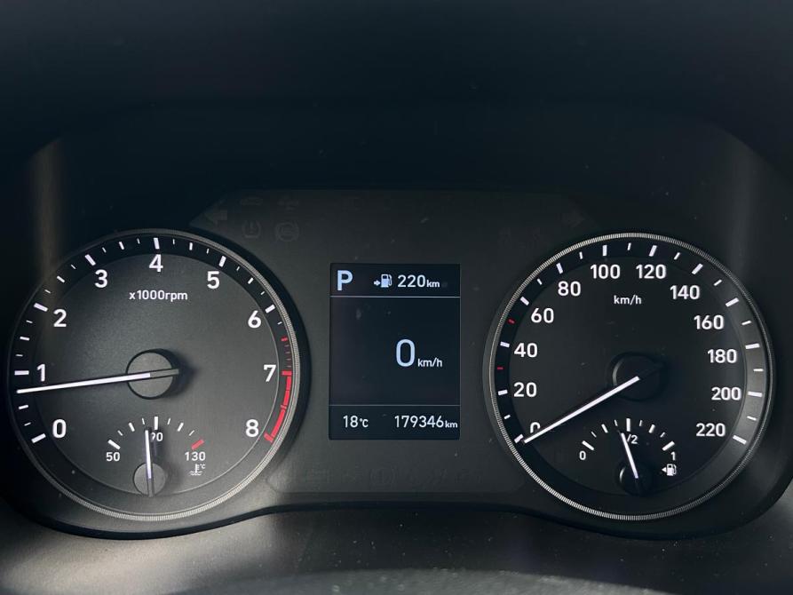 Hyundai Solaris II Санкт-Петербург  - изображение 13