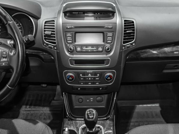 Kia Sorento II Рестайлинг с пробегом 2018 года, цена 2 023 291 рубль, 131061 км, внедорожник, Автокод Объявления