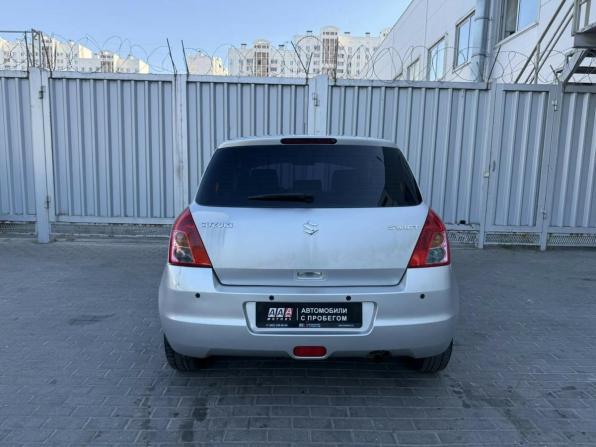 Suzuki Swift III с пробегом 2008 года, цена 399 000 рублей, 249677 км, хэтчбек, Автокод Объявления