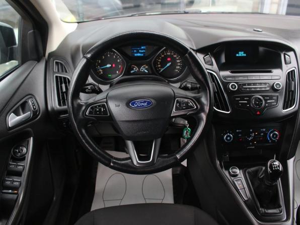 Ford Focus III Рестайлинг с пробегом 2016 года, цена 950 000 рублей, 186768 км, хэтчбек, Автокод Объявления
