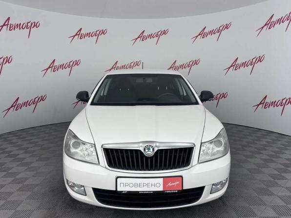 Skoda Octavia II (A5) Рестайлинг с пробегом 2013 года, цена 810 000 рублей, 128354 км, лифтбек, Автокод Объявления