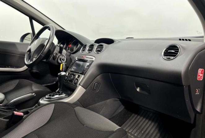 Peugeot 308 I с пробегом 2010 года, цена 420 000 рублей, 135250 км, хэтчбек, Автокод Объявления