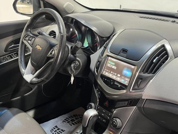 Chevrolet Cruze I Рестайлинг с пробегом 2012 года, цена 550 000 рублей, 225230 км, хэтчбек, Автокод Объявления