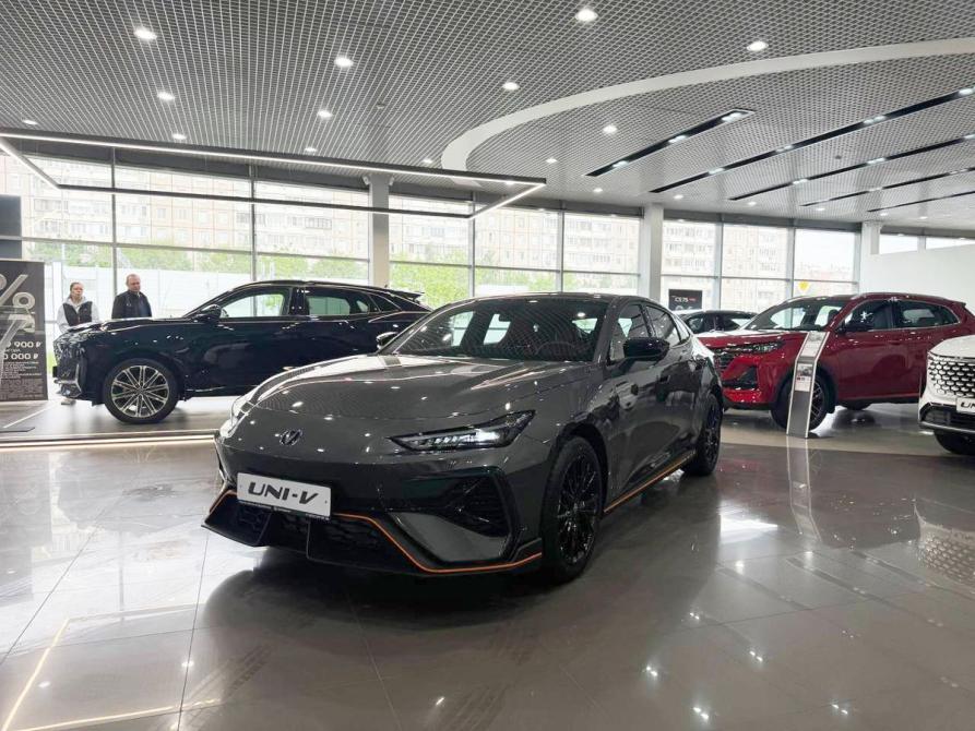 Changan UNI-V I Рестайлинг 2 Новосибирск  - изображение 1