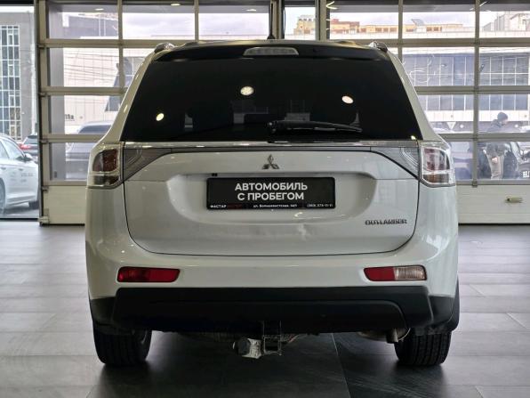 Mitsubishi Outlander III с пробегом 2013 года, цена 1 242 000 рублей, 195498 км, внедорожник, Автокод Объявления