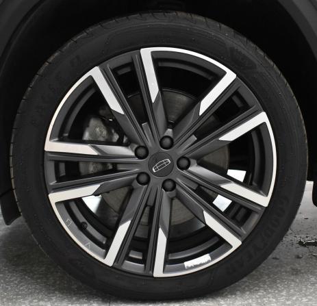 Geely Monjaro I с пробегом 2024 года, цена 3 300 000 рублей, 44026 км, внедорожник, Автокод Объявления
