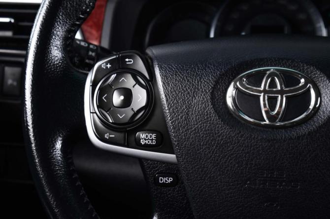 Toyota Camry VII (XV50) с пробегом 2013 года, цена 1 749 000 рублей, 224825 км, седан, Автокод Объявления