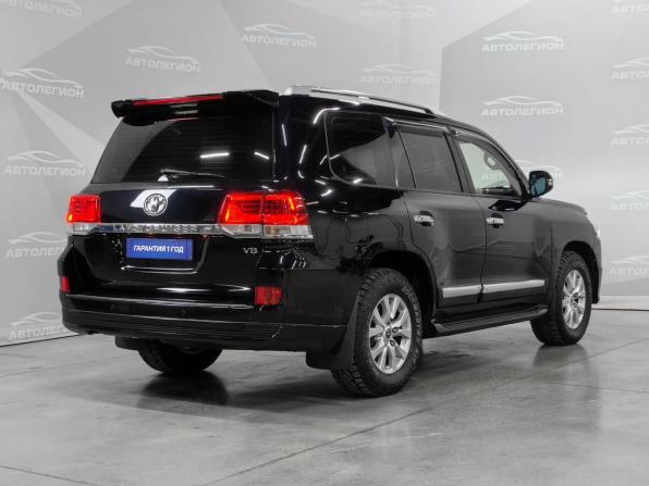 Toyota Land Cruiser 200 Series Рестайлинг 1 с пробегом 2012 года, цена 4 250 000 рублей, 200000 км, внедорожник, Автокод Объявления