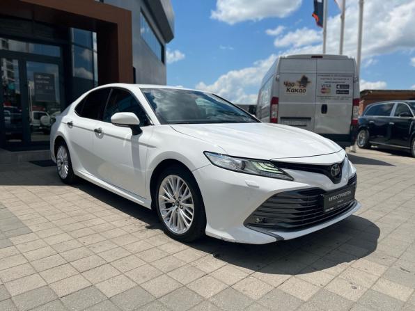 Toyota Camry VIII (XV70) с пробегом 2018 года, цена 2 600 000 рублей, 124009 км, седан, Автокод Объявления