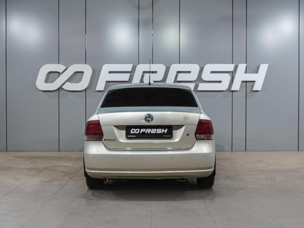 Volkswagen Polo V с пробегом 2011 года, цена 699 000 рублей, 256422 км, седан, Автокод Объявления