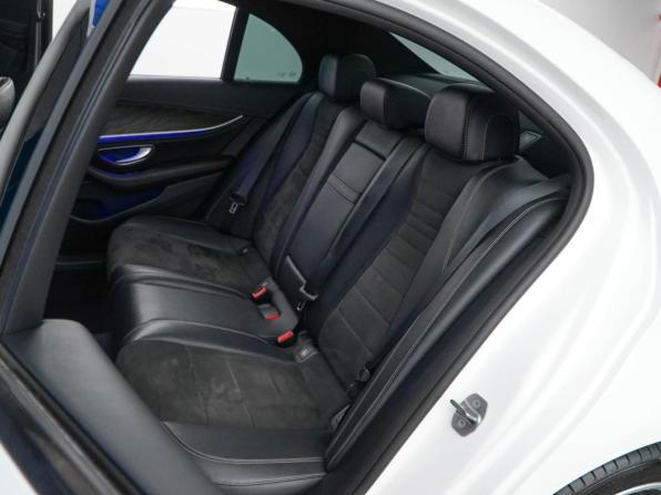 Mercedes-Benz E-Класс V (W213 S213 C238) с пробегом 2017 года, цена 3 347 051 рубль, 108401 км, седан, Автокод Объявления