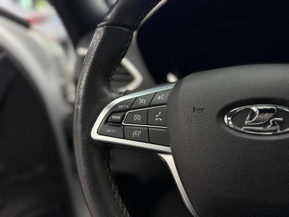Lada (ВАЗ) Vesta I Рестайлинг (NG) с пробегом 2023 года, цена 1 299 000 рублей, 46000 км, седан, Автокод Объявления
