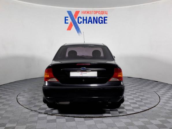 Ford Focus I Рестайлинг с пробегом 2004 года, цена 155 000 рублей, 355000 км, седан, Автокод Объявления