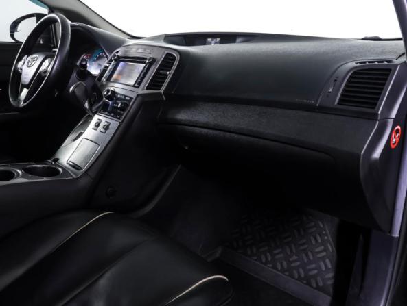 Toyota Venza I Рестайлинг с пробегом 2013 года, цена 1 990 000 рублей, 179716 км, внедорожник, Автокод Объявления