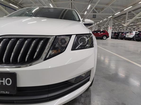 Skoda Octavia III (A7) Рестайлинг с пробегом 2022 года, цена 2 165 000 рублей, 22001 км, лифтбек, Автокод Объявления