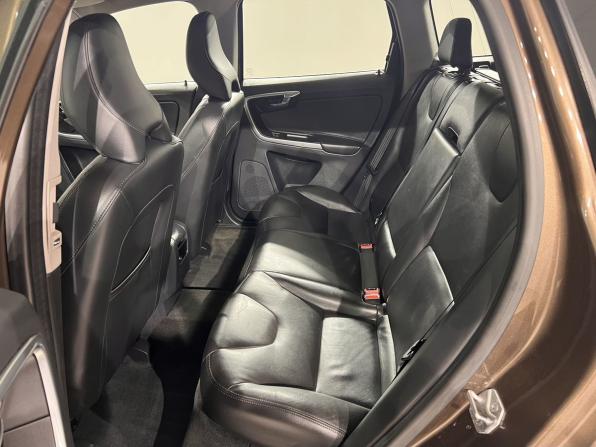 Volvo XC60 I Рестайлинг с пробегом 2015 года, цена 1 999 000 рублей, 211281 км, внедорожник, Автокод Объявления
