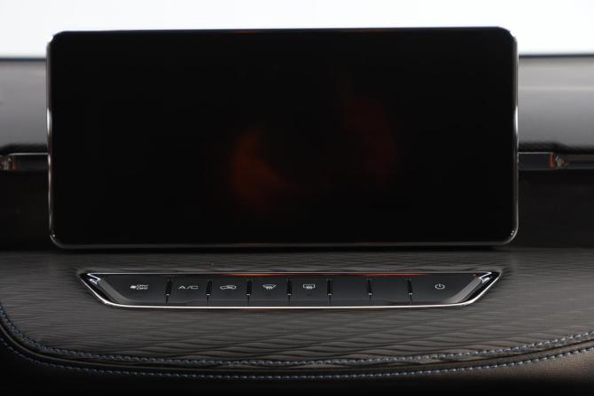 Haval Jolion I с пробегом 2023 года, цена 1 549 000 рублей, 73123 км, внедорожник, Автокод Объявления