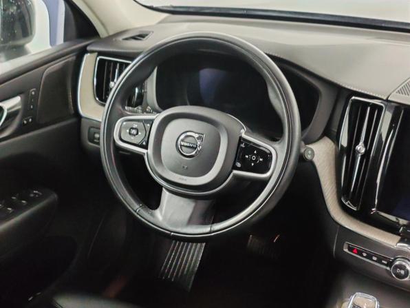 Volvo XC60 II Рестайлинг с пробегом 2022 года, цена 4 949 000 рублей, 60584 км, внедорожник, Автокод Объявления