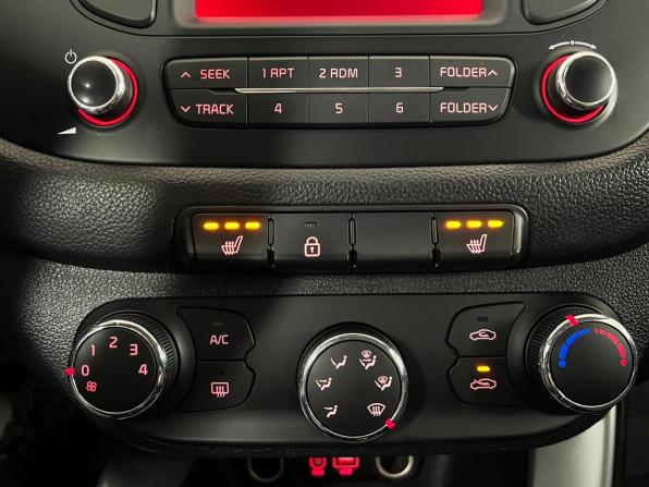 Kia Ceed II Рестайлинг с пробегом 2015 года, цена 749 000 рублей, 199000 км, хэтчбек, Автокод Объявления