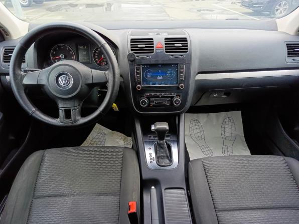 Volkswagen Jetta V с пробегом 2010 года, цена 500 000 рублей, 324073 км, седан, Автокод Объявления