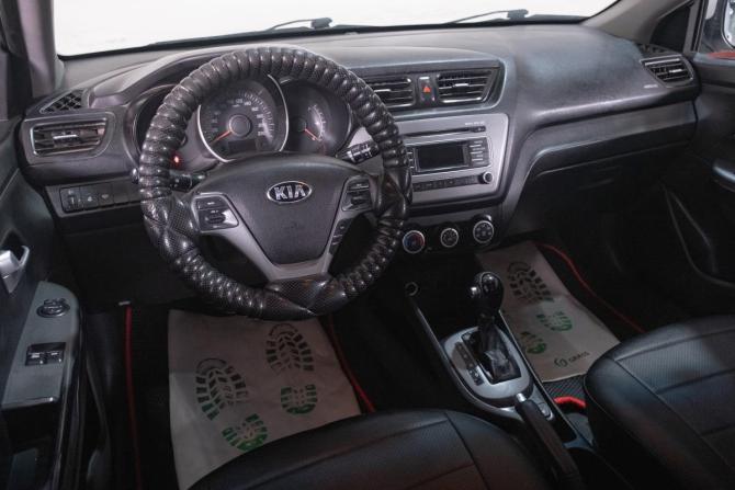 Kia Rio III Рестайлинг с пробегом 2015 года, цена 749 000 рублей, 195000 км, седан, Автокод Объявления