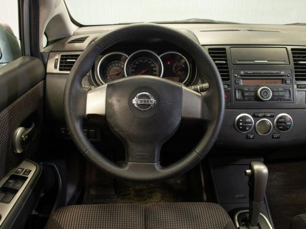 Nissan Tiida I Рестайлинг с пробегом 2012 года, цена 750 000 рублей, 238566 км, хэтчбек, Автокод Объявления