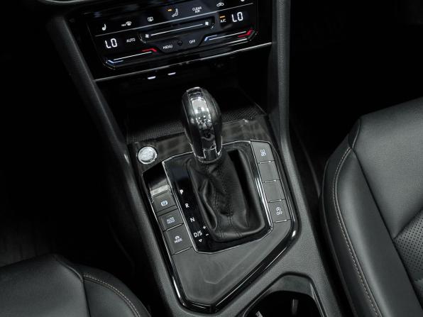 Volkswagen Tharu I с пробегом 2021 года, цена 2 580 000 рублей, 81928 км, внедорожник, Автокод Объявления